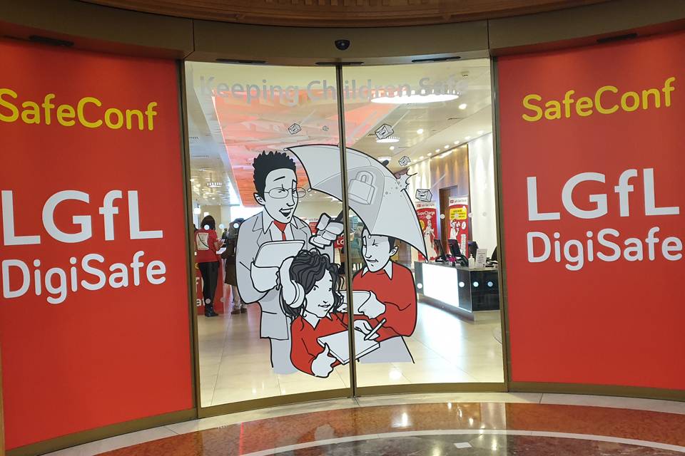 SAFECONF 